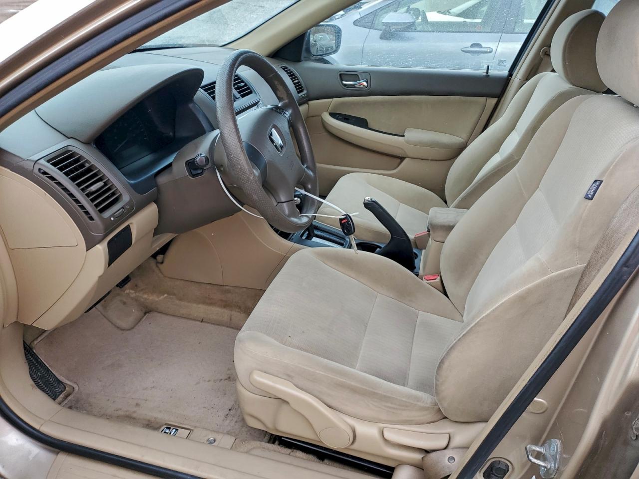 2005 Honda Accord Lx VIN: 1HGCM56425A806269 Lot: 95009155