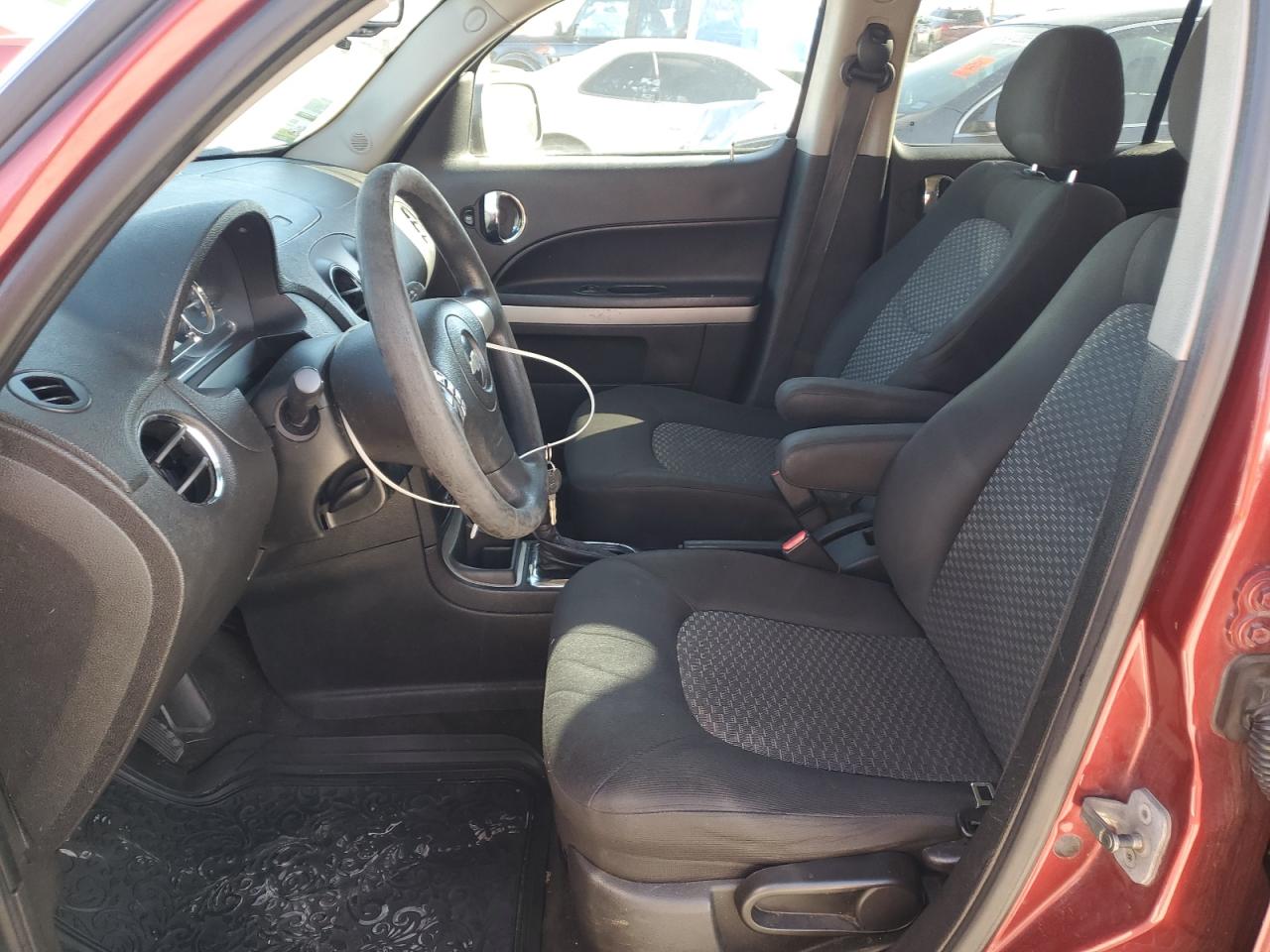 2009 Chevrolet Hhr Ls VIN: 3GNCA13B69S562740 Lot: 92669805