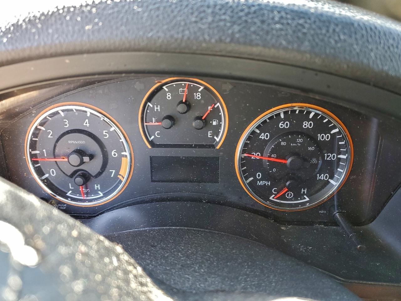 2011 Nissan Armada Sv VIN: 5N1AA0NCXBN624698 Lot: 94265945