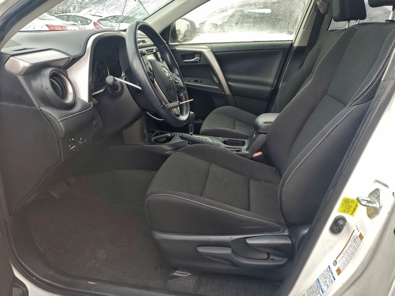 2017 Toyota Rav4 Xle VIN: JTMRFREV7HJ131690 Lot: 94115275