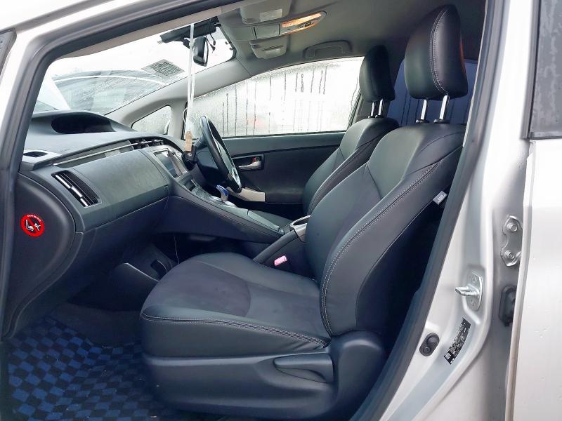 2012 TOYOTA PRIUS HYBRID 