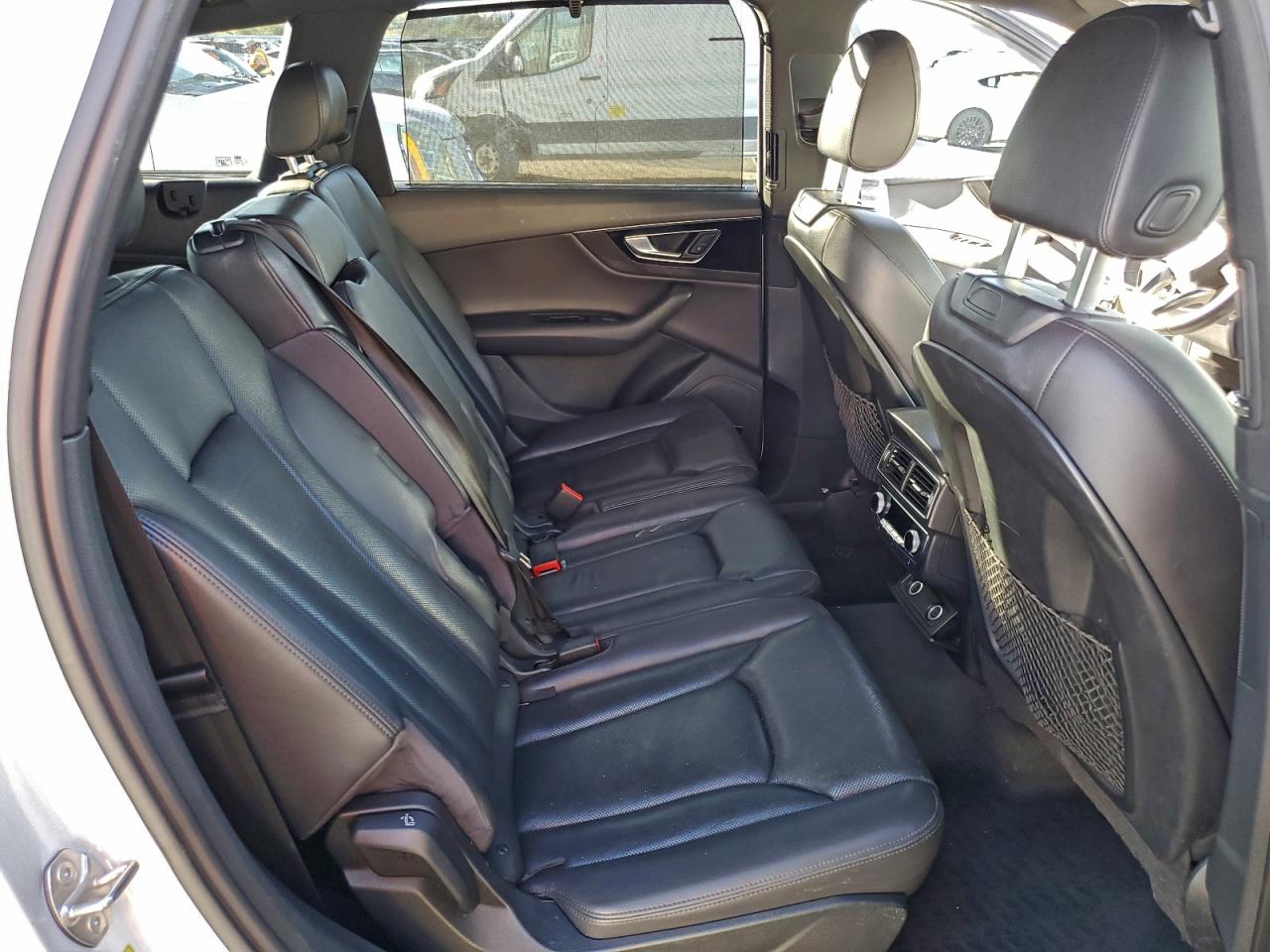 2017 Audi Q7 Prestige VIN: WA1VAAF79HD057308 Lot: 91740195