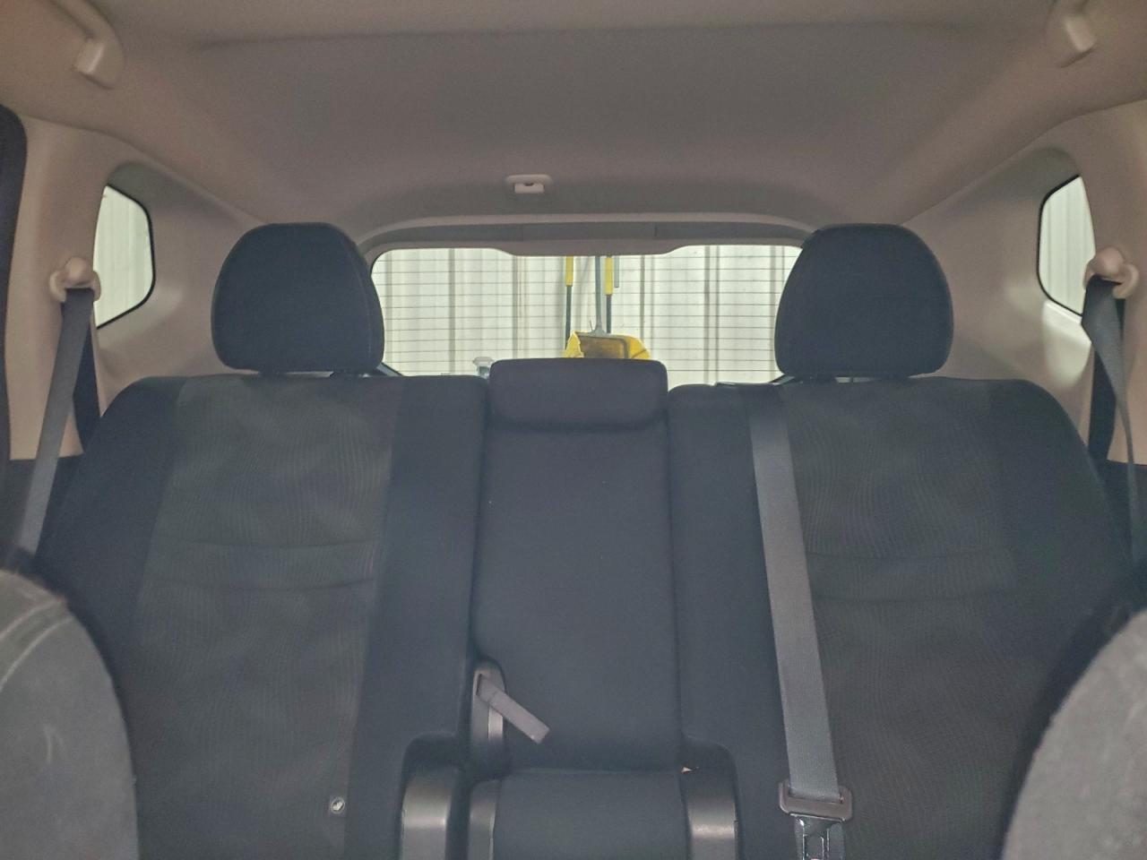 2015 Nissan Rogue S VIN: 5N1AT2MV3FC927574 Lot: 94300505