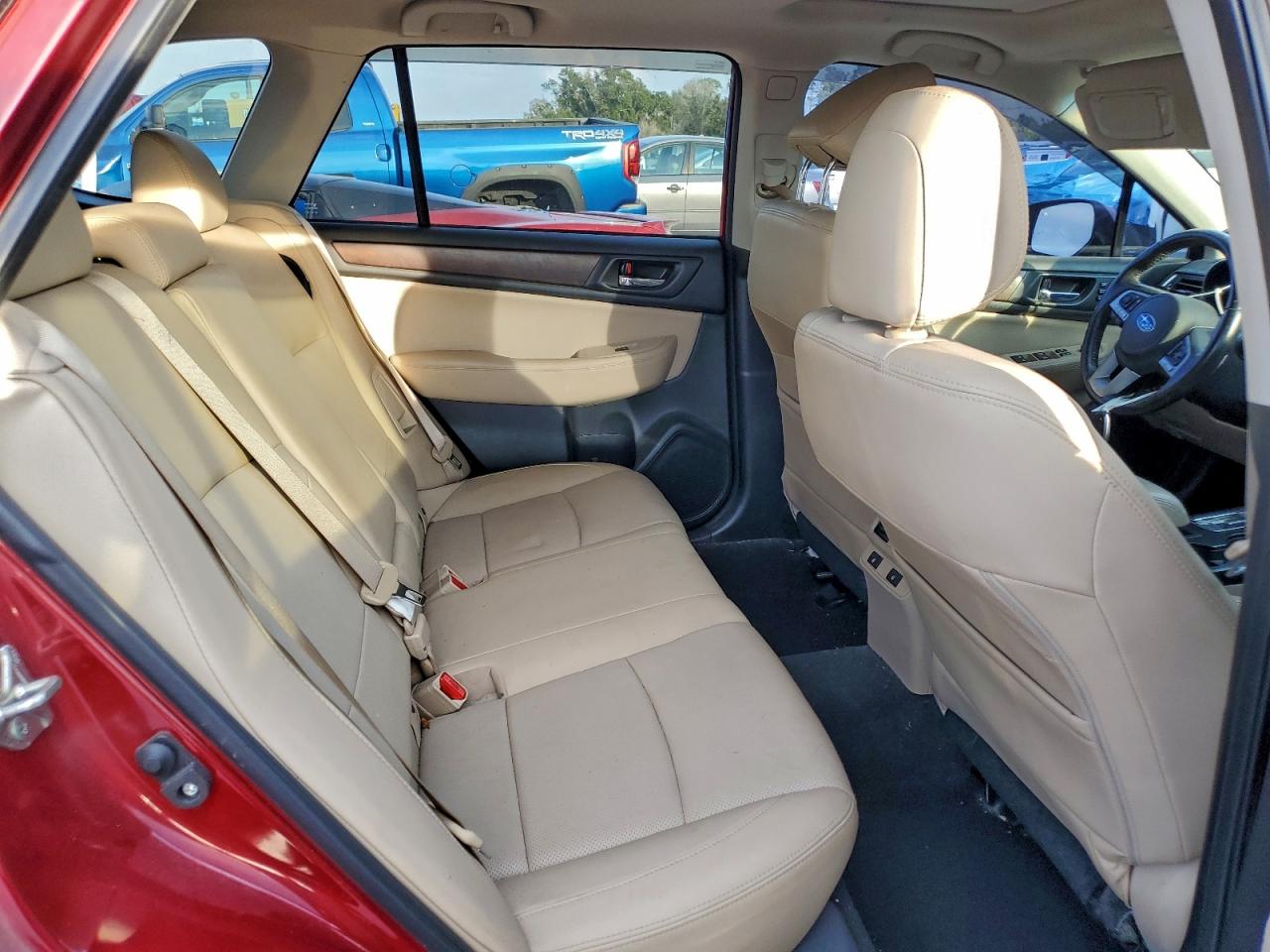 2015 Subaru Outback 2.5I Limited VIN: 4S4BSBNC2F3281464 Lot: 94322655