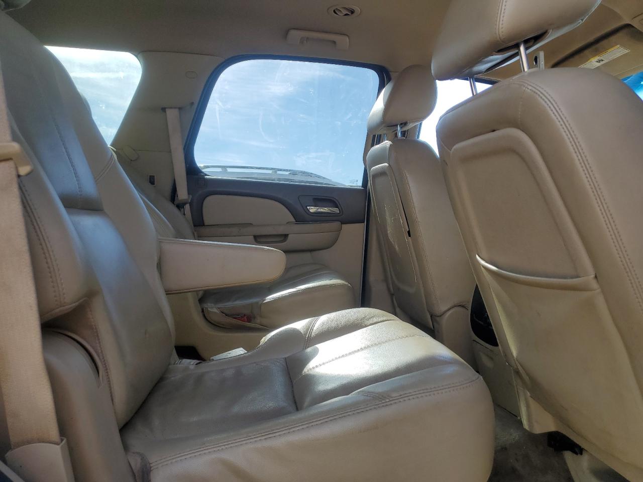 2010 Chevrolet Tahoe K1500 Lt VIN: 1GNUKBE0XAR193990 Lot: 92861375