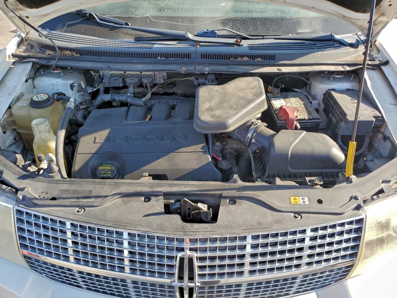 2008 Lincoln Mkx VIN: 2LMDU88C08BJ34326 Lot: 92938595