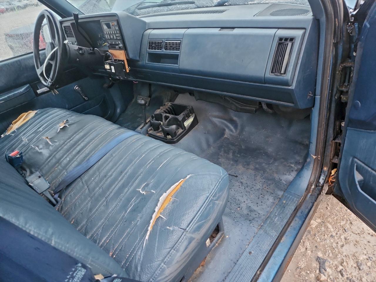 1992 Chevrolet Gmt-400 K1500 VIN: 1GCEK14K5NE125183 Lot: 94365655