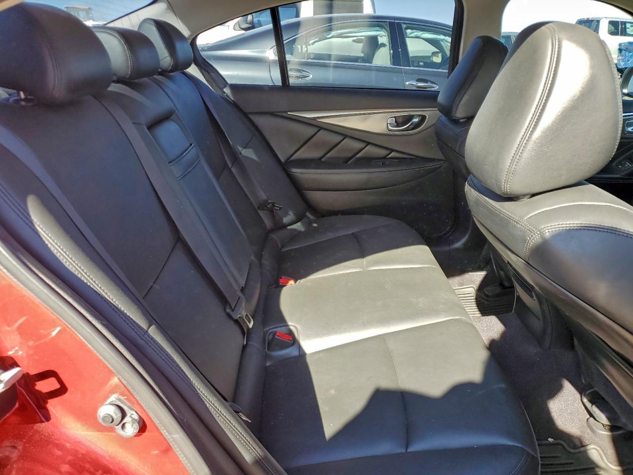 2014 Infiniti Q50 Base VIN: JN1BV7AP1EM683389 Lot: 94874765