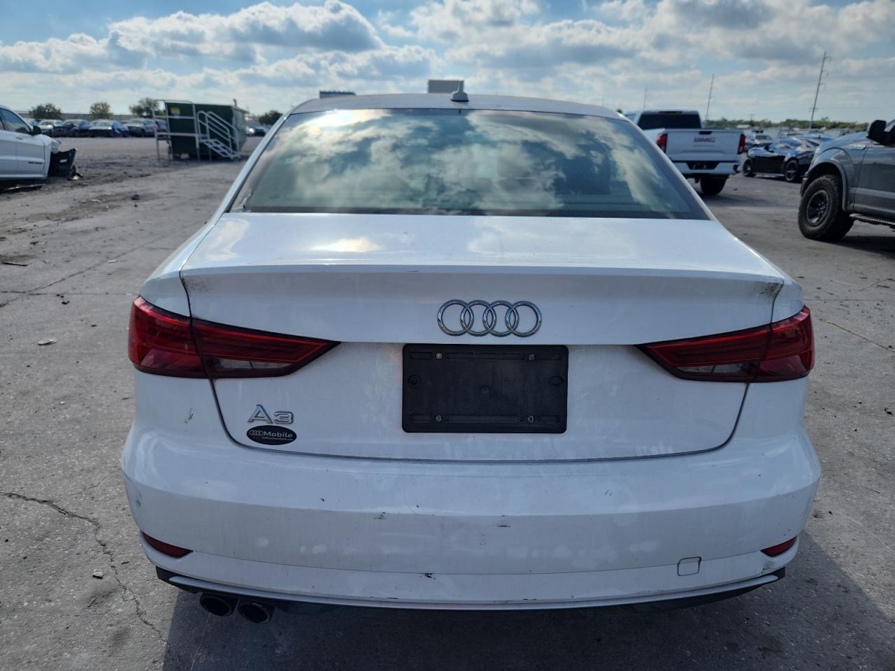 2018 Audi A3 Premium VIN: WAUAUGFF5J1081065 Lot: 93613275