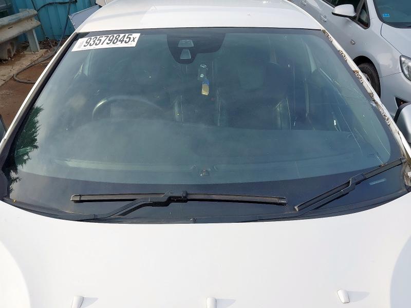 2015 VOLVO V40 D3 [4 CYL 150] R DESIGN NAV 5DR