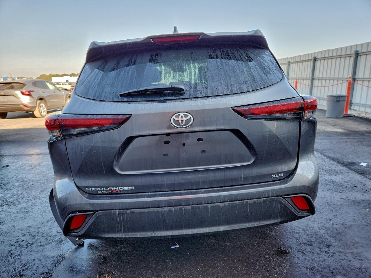 2025 Toyota Highlander Le VIN: 5TDKDRAH5SS555595 Lot: 93828225