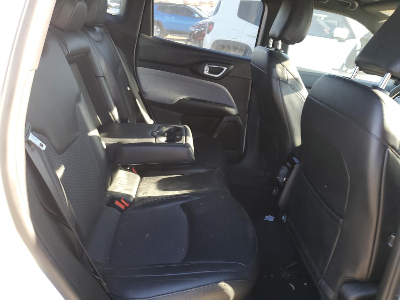 2023 Jeep Compass Latitude VIN: 3C4NJDBN2PT561929 Lot: 92884655