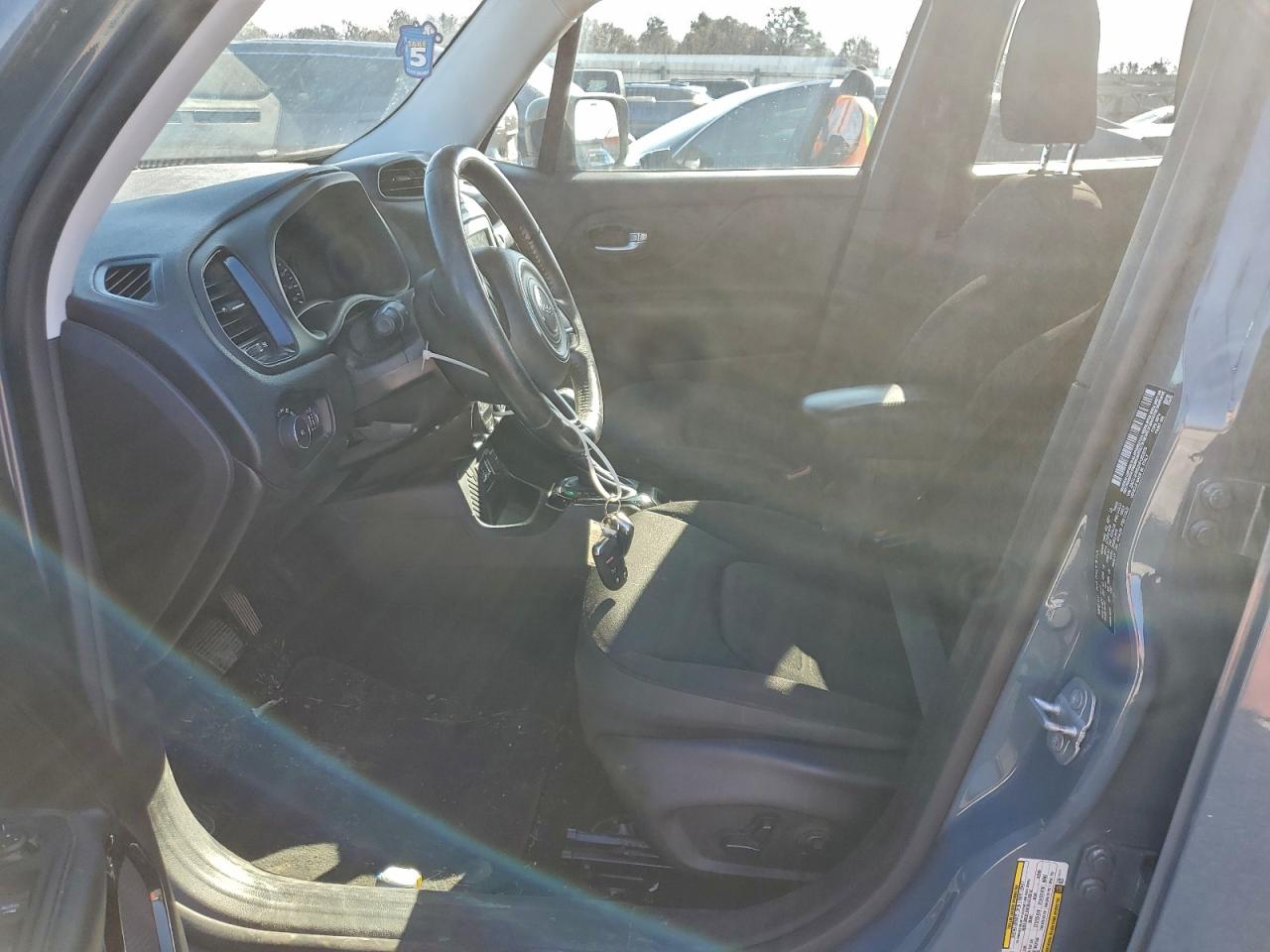 2017 Jeep Renegade Latitude VIN: ZACCJABB2HPG63879 Lot: 94126985