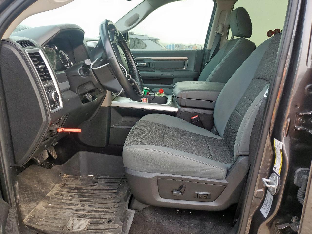 2017 Ram 1500 Slt VIN: 3C6RR6LT6HG573490 Lot: 90621175