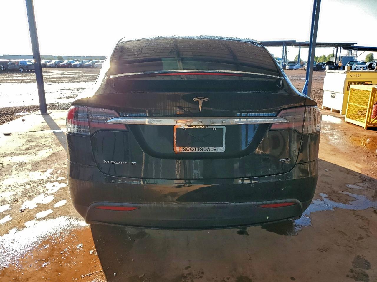 2018 Tesla Model X VIN: 5YJXCAE21JF088243 Lot: 94052325