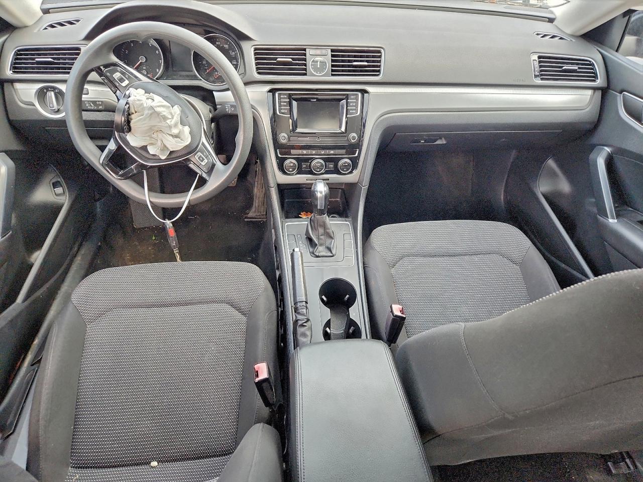 2016 Volkswagen Passat S VIN: 1VWAS7A34GC047067 Lot: 93850615