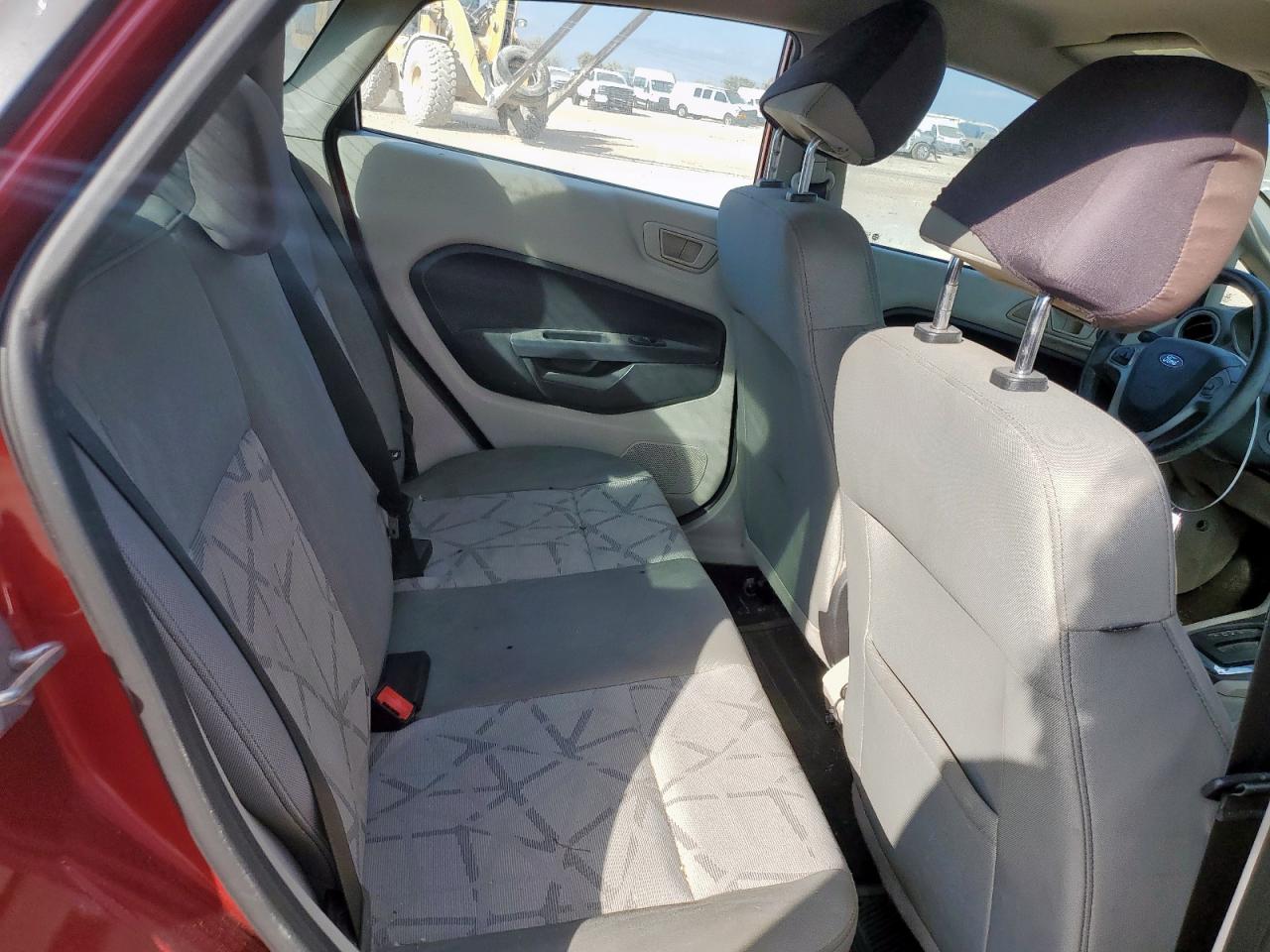 2013 Ford Fiesta Se VIN: 3FADP4BJ8DM185448 Lot: 92845675