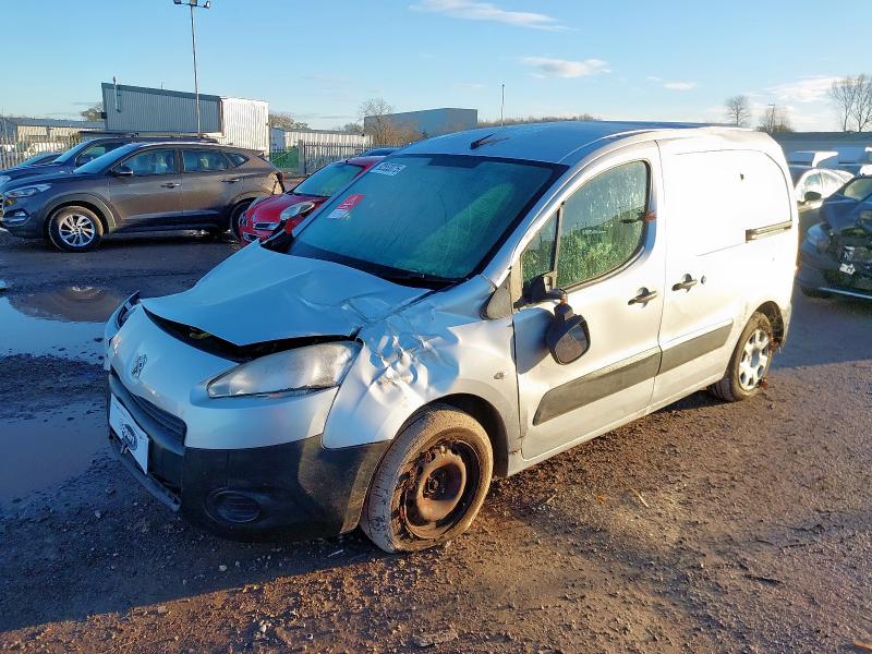 2013 PEUGEOT PARTNER 625 1.6 HDI 75 PROFESSIONAL VAN for sale at Copart WESTBURY