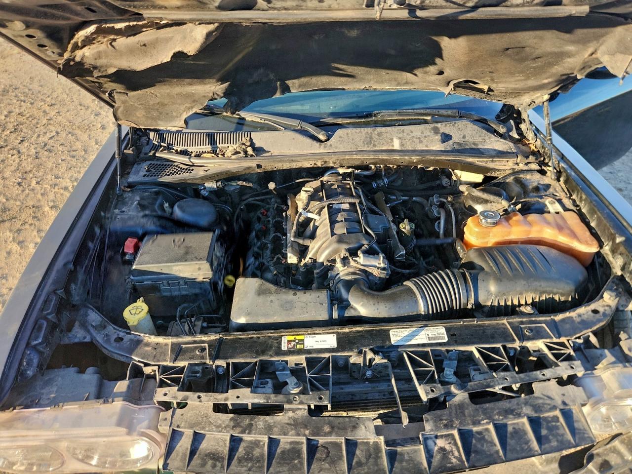 2014 Dodge Challenger R/T VIN: 2C3CDYBT3EH137206 Lot: 94655985