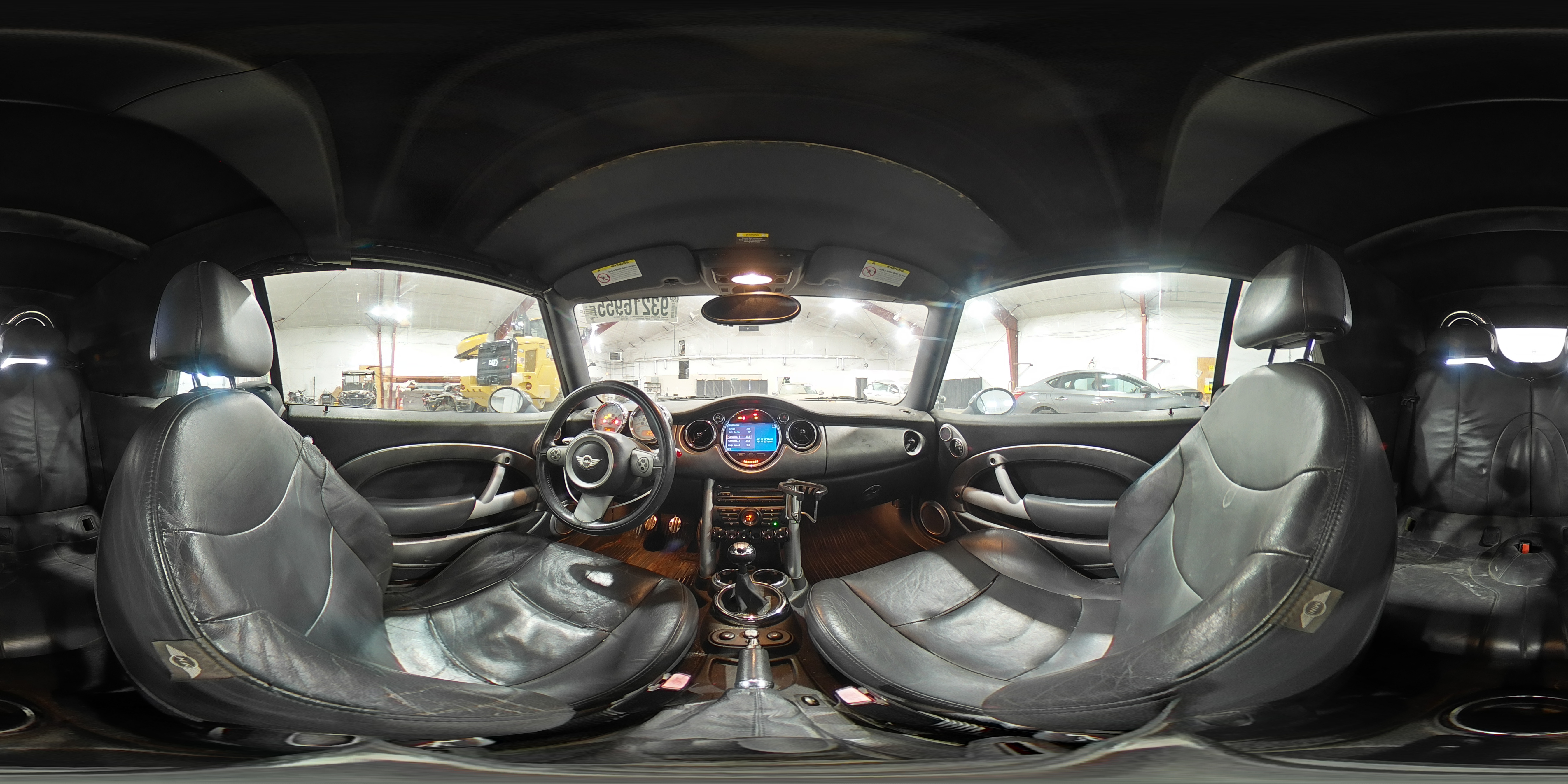 2005 Mini Cooper S VIN: WMWRH33435TF82066 Lot: 93216955