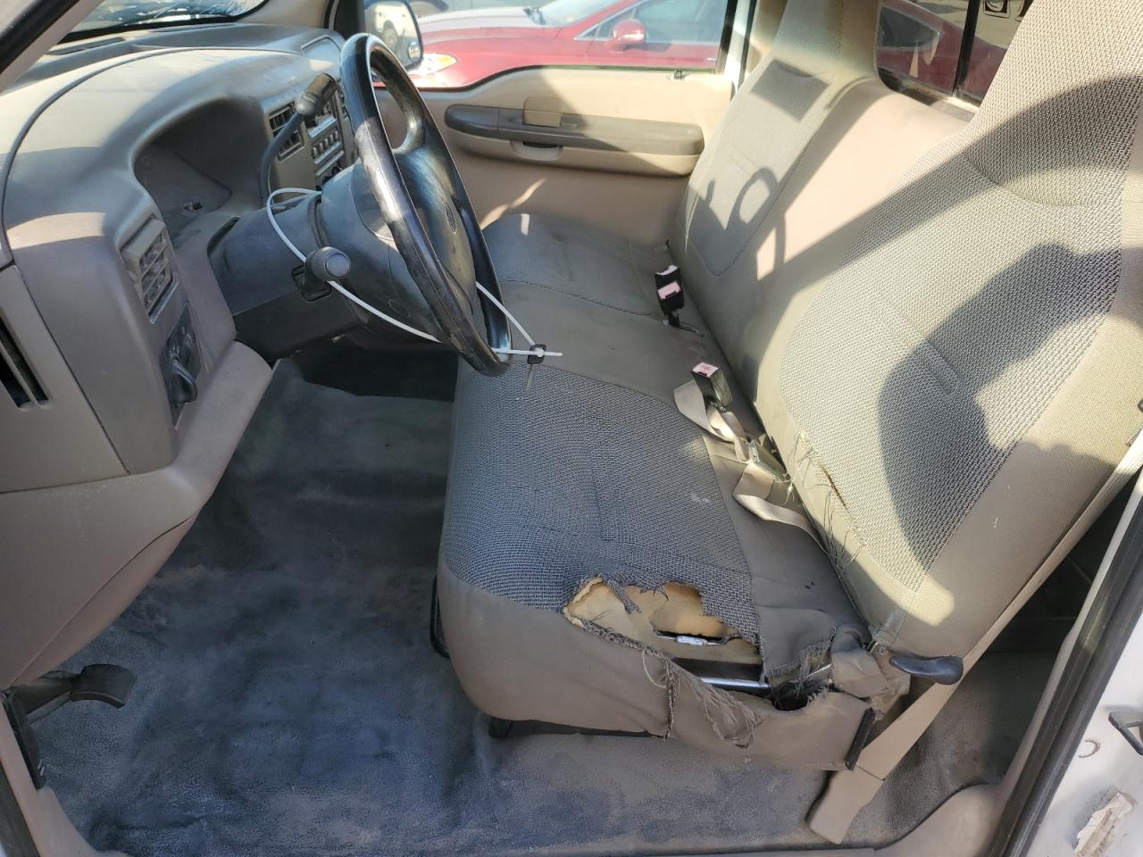 2002 Ford F250 Super Duty VIN: 1FTNF20L02ED17566 Lot: 92442925