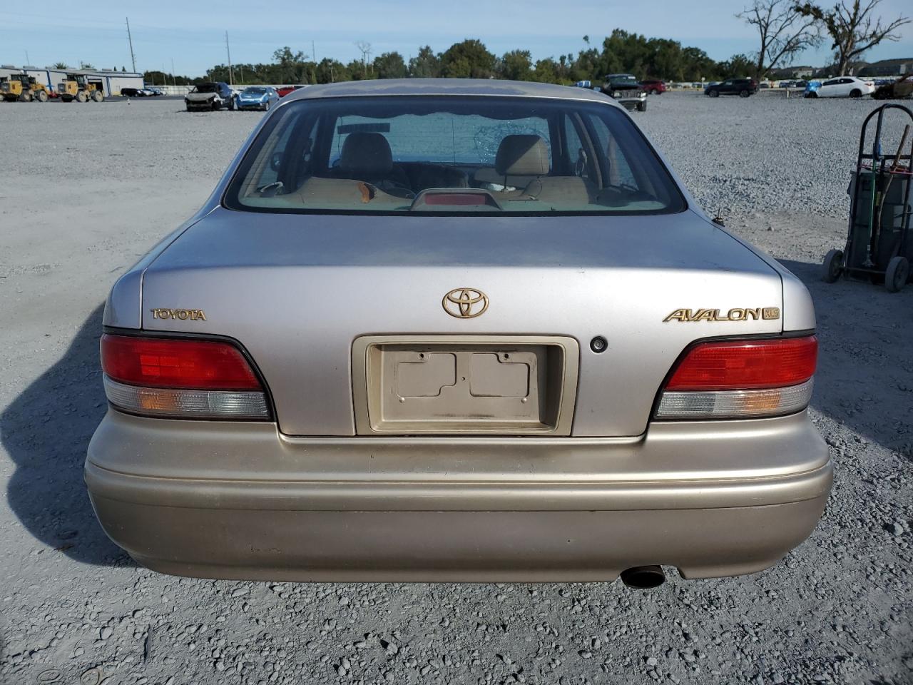 1996 Toyota Avalon Xl VIN: 4T1BF12B8TU068485 Lot: 92439445