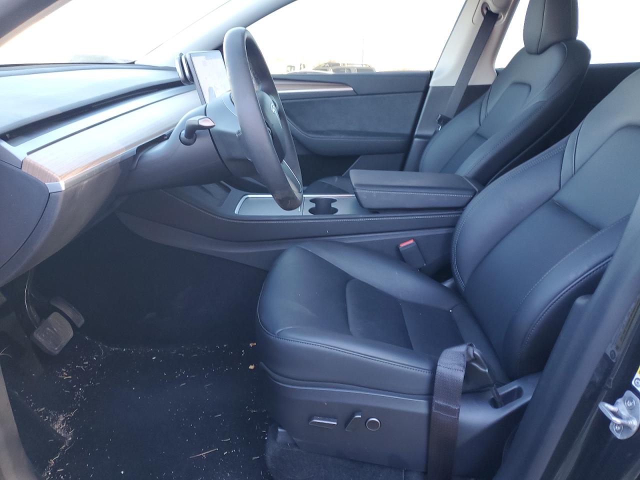 2025 Tesla Model Y VIN: 7SAYGDED7SF270285 Lot: 91195105