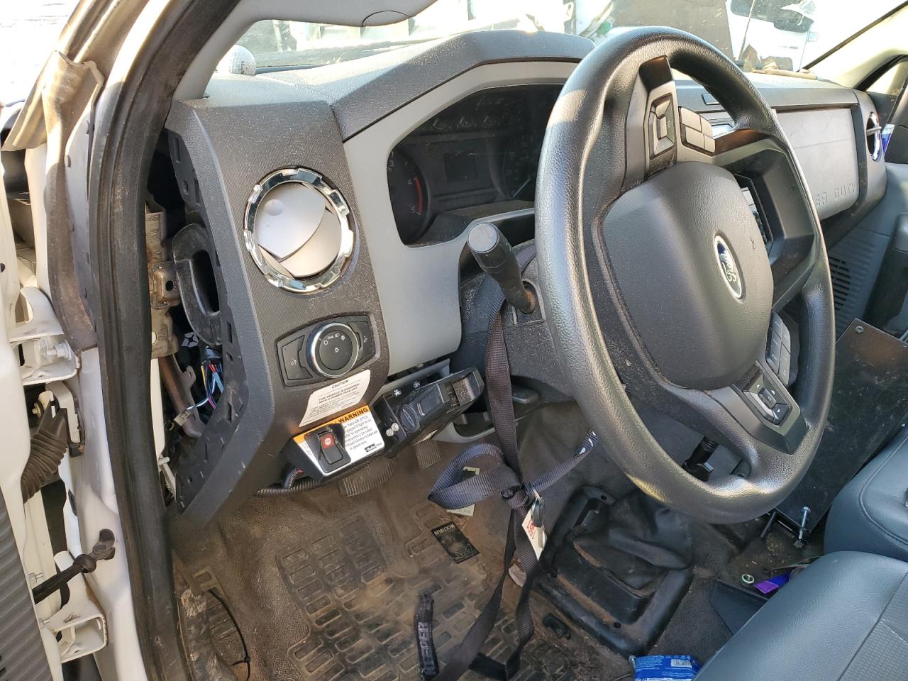 2023 Ford F650 Super Duty VIN: 1FDNF6DC6PDF08144 Lot: 86986445