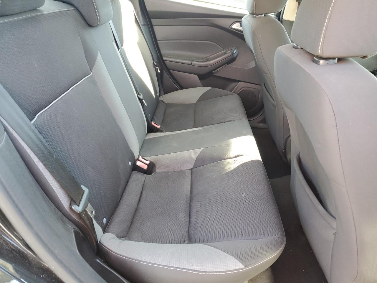 2014 Ford Focus Se VIN: 1FADP3F25EL317789 Lot: 85423995