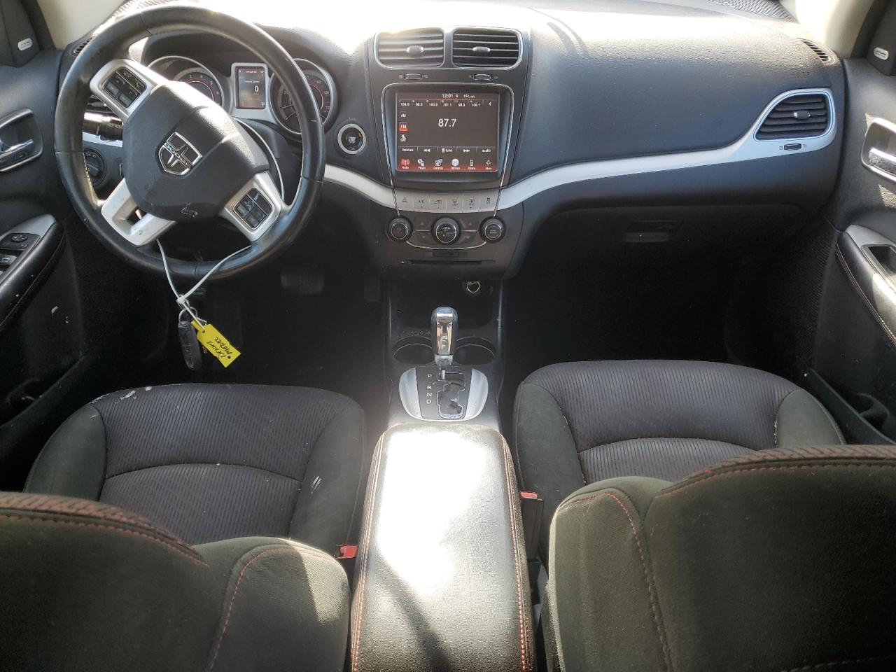 2011 Dodge Journey R/T VIN: 3D4PH7FG1BT537568 Lot: 92272855