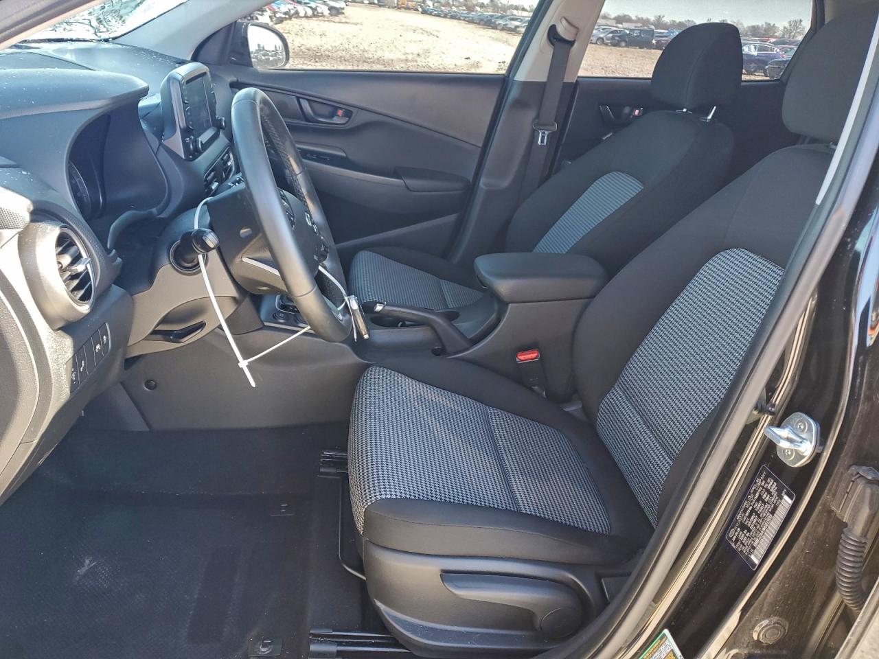 2021 Hyundai Kona Sel VIN: KM8K22AA3MU615593 Lot: 94303155