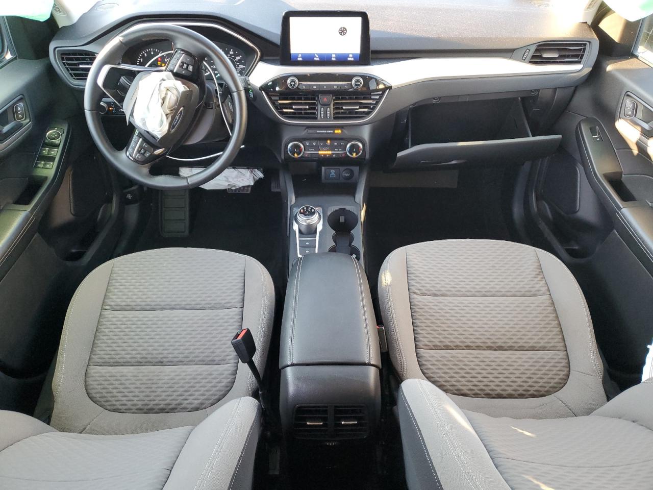 2022 Ford Escape Se VIN: 1FMCU9G69NUA13065 Lot: 92109685