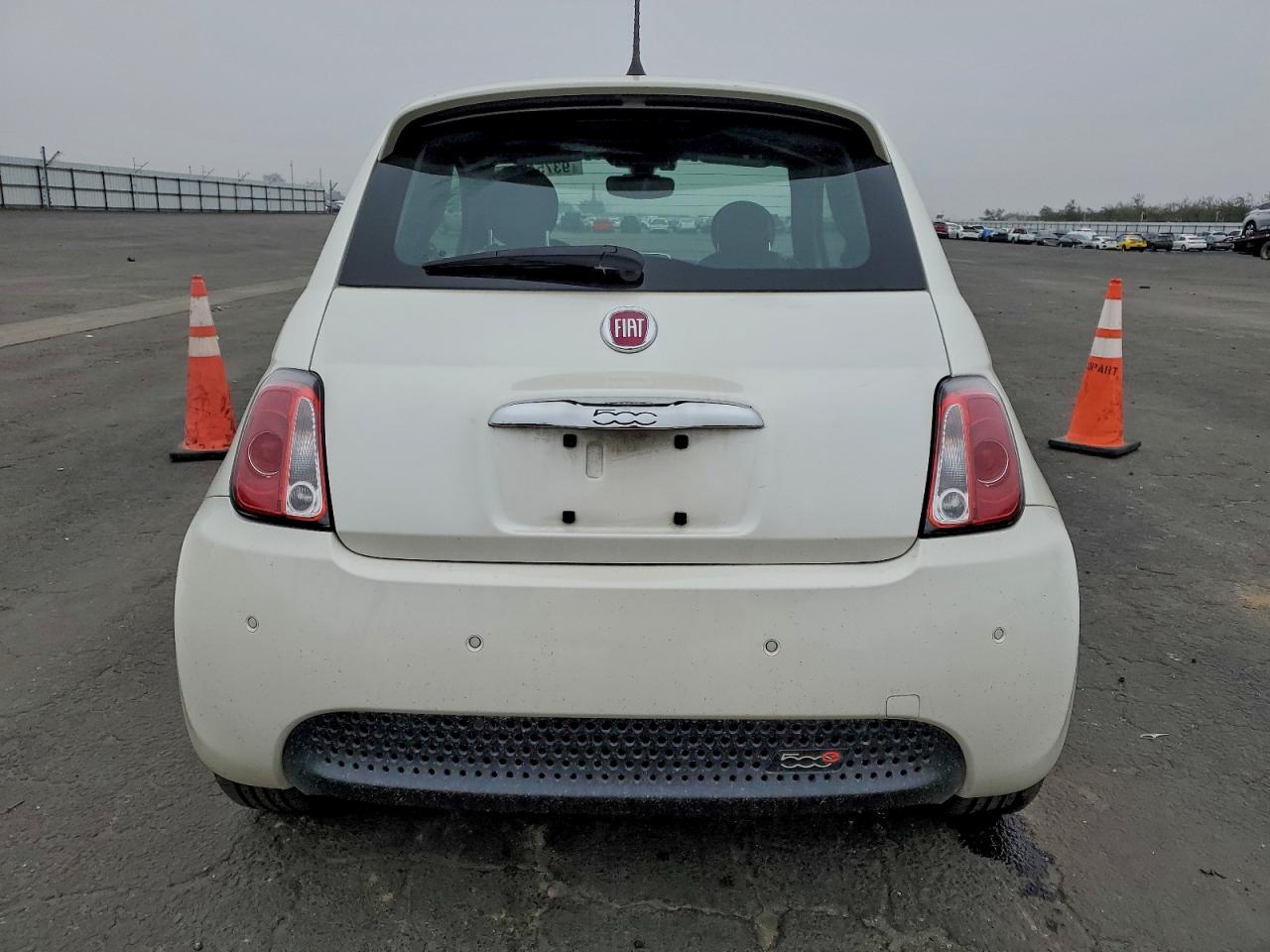 2017 Fiat 500 Electric VIN: 3C3CFFGE9HT611695 Lot: 93754345