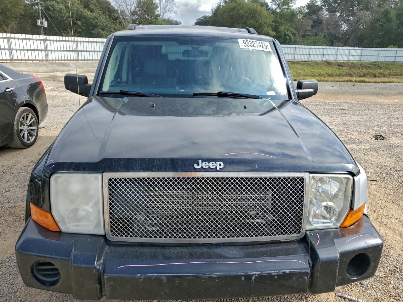 2007 Jeep Commander VIN: 1J8HG48K77C686082 Lot: 93327425