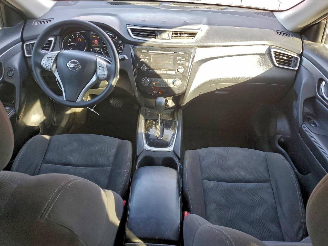 2015 Nissan Rogue S VIN: KNMAT2MT7FP581153 Lot: 94510355