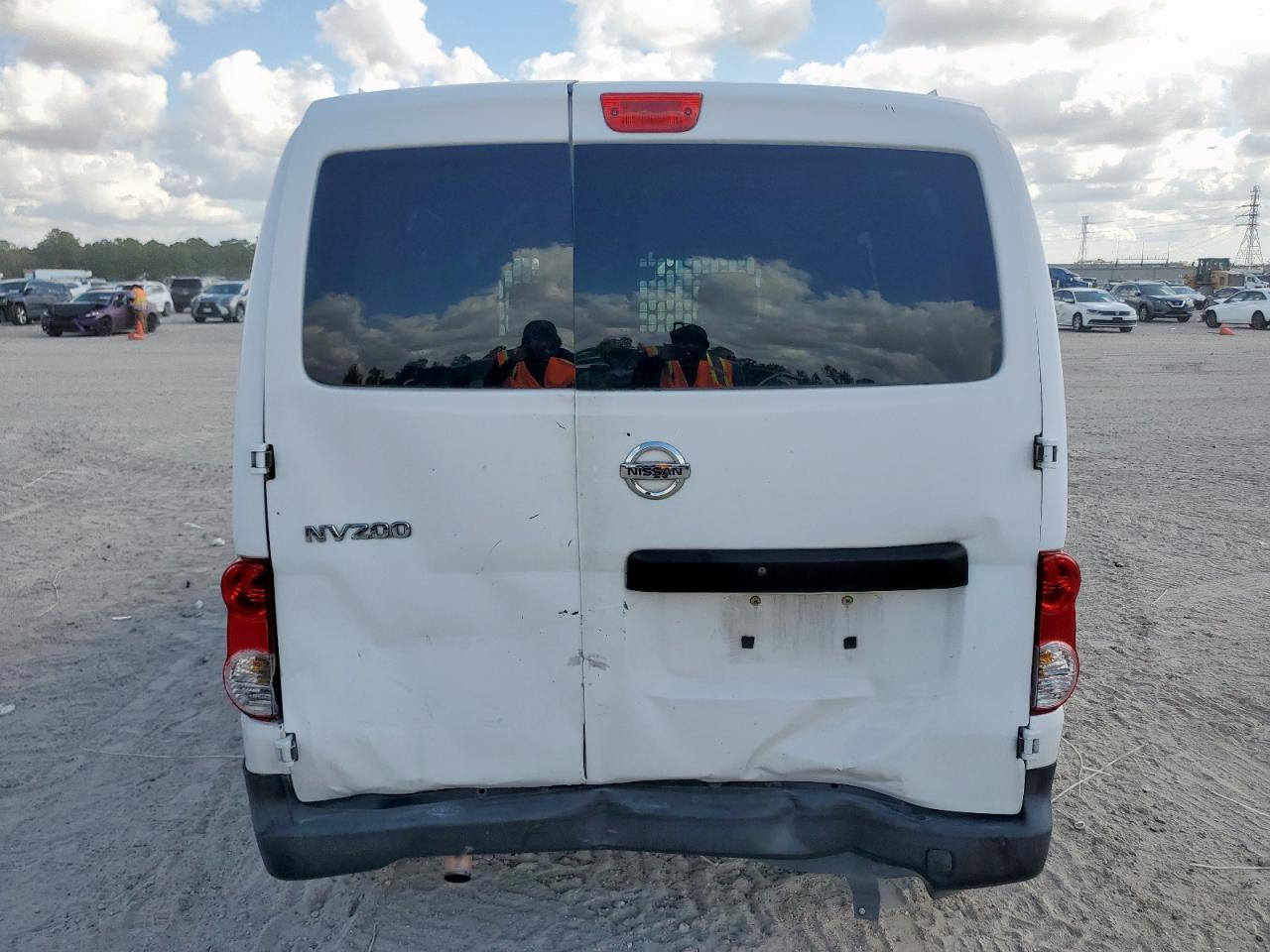 2017 Nissan Nv200 2.5S VIN: 3N6CM0KN2HK694685 Lot: 92699375