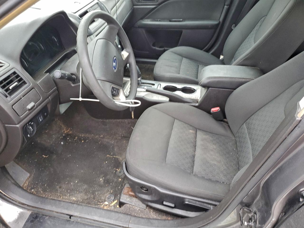 2010 Ford Fusion Se VIN: 3FAHP0HA0AR414916 Lot: 93851445