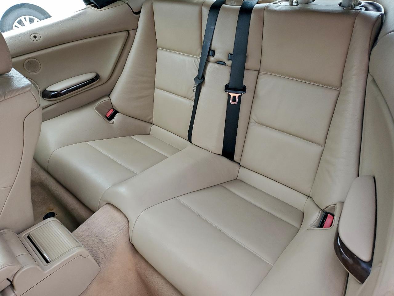 Фото: WBABS33493PG89583