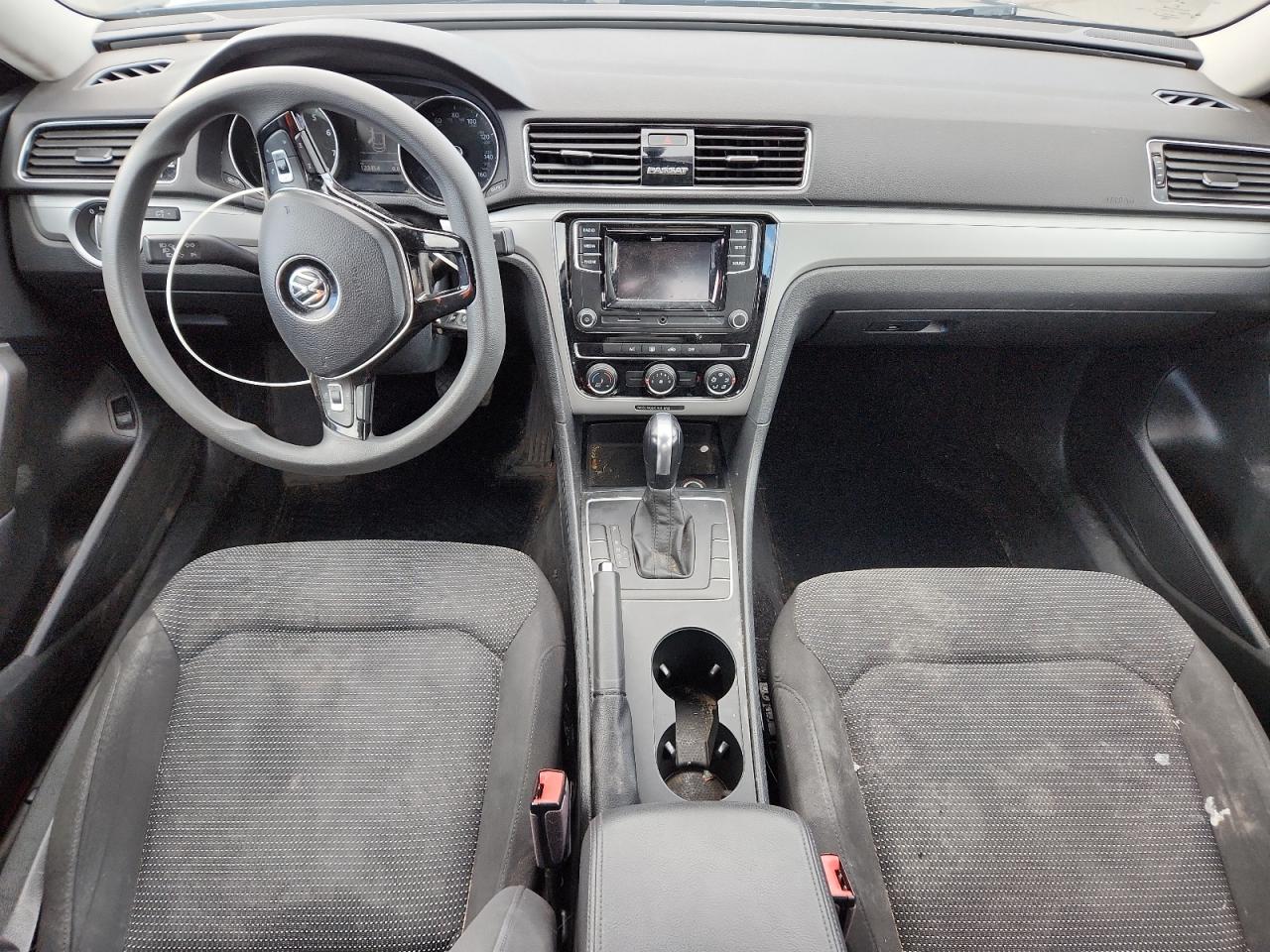 2018 Volkswagen Passat S VIN: 1VWAA7A37JC017166 Lot: 92835535