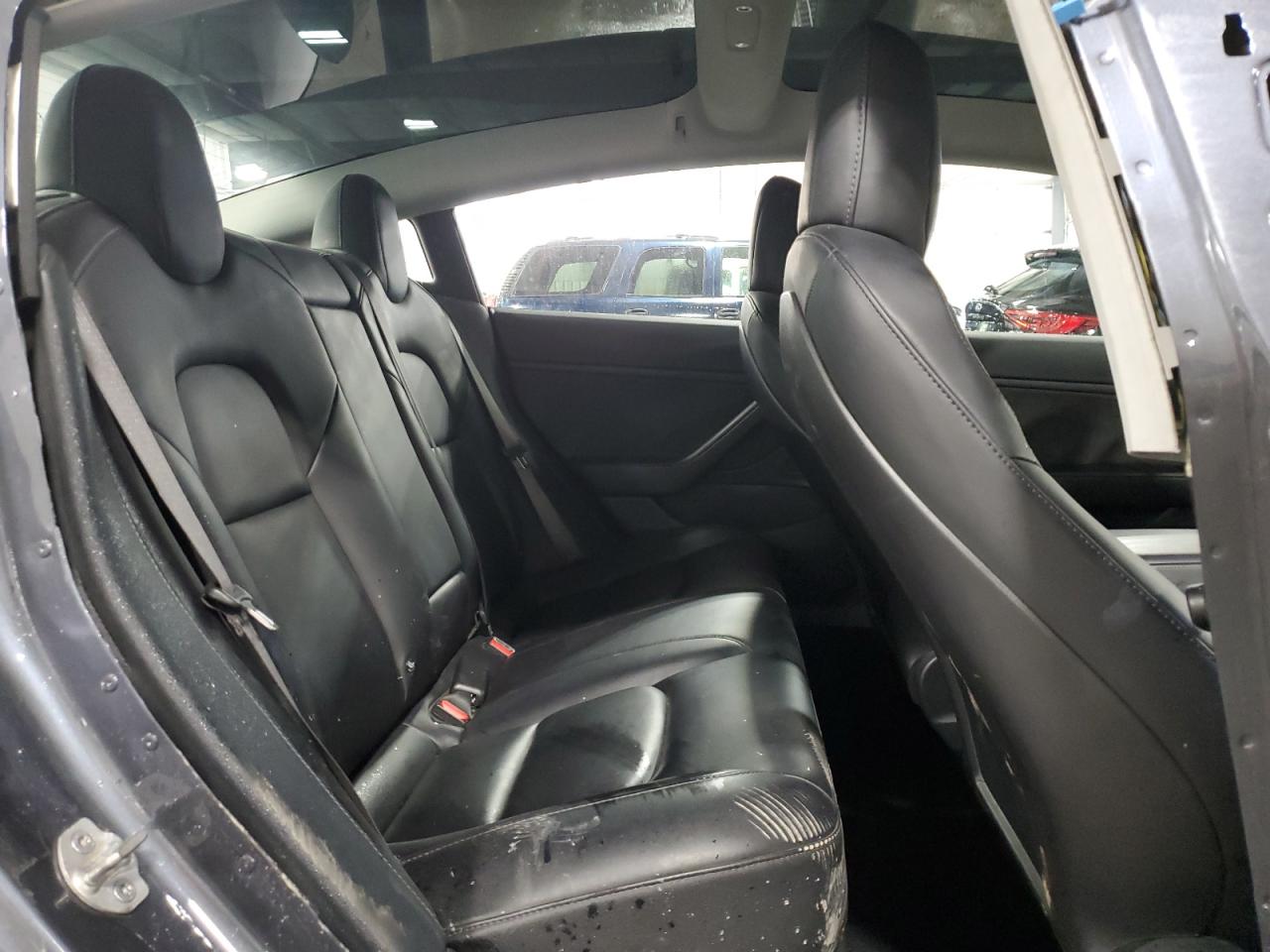 2018 Tesla Model 3 VIN: 5YJ3E1EB0JF103758 Lot: 91927675