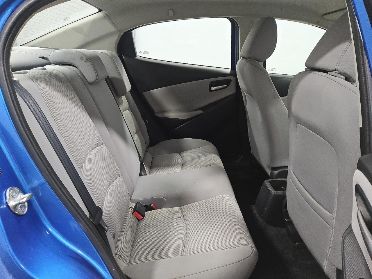 2019 Toyota Yaris L VIN: 3MYDLBYV3KY523950 Lot: 92447095