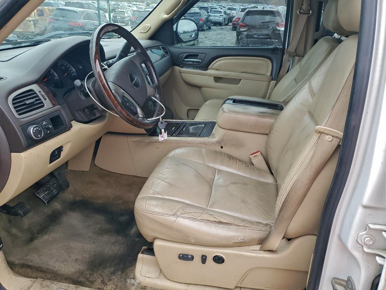 2011 GMC Sierra K1500 Denali VIN: 3GTP2XE23BG274500 Lot: 94163485