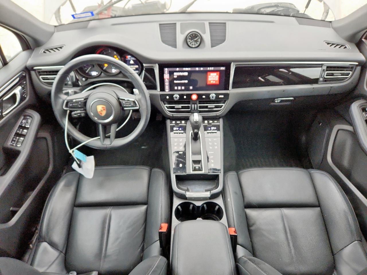 2024 Porsche Macan Base VIN: WP1AA2A57RLB07743 Lot: 93210315