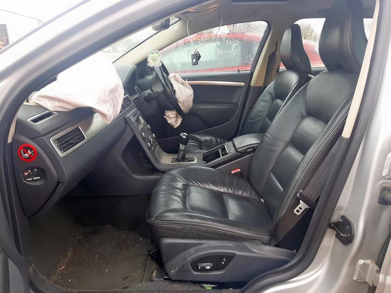 2009 VOLVO XC70 D5 SE LUX 5DR