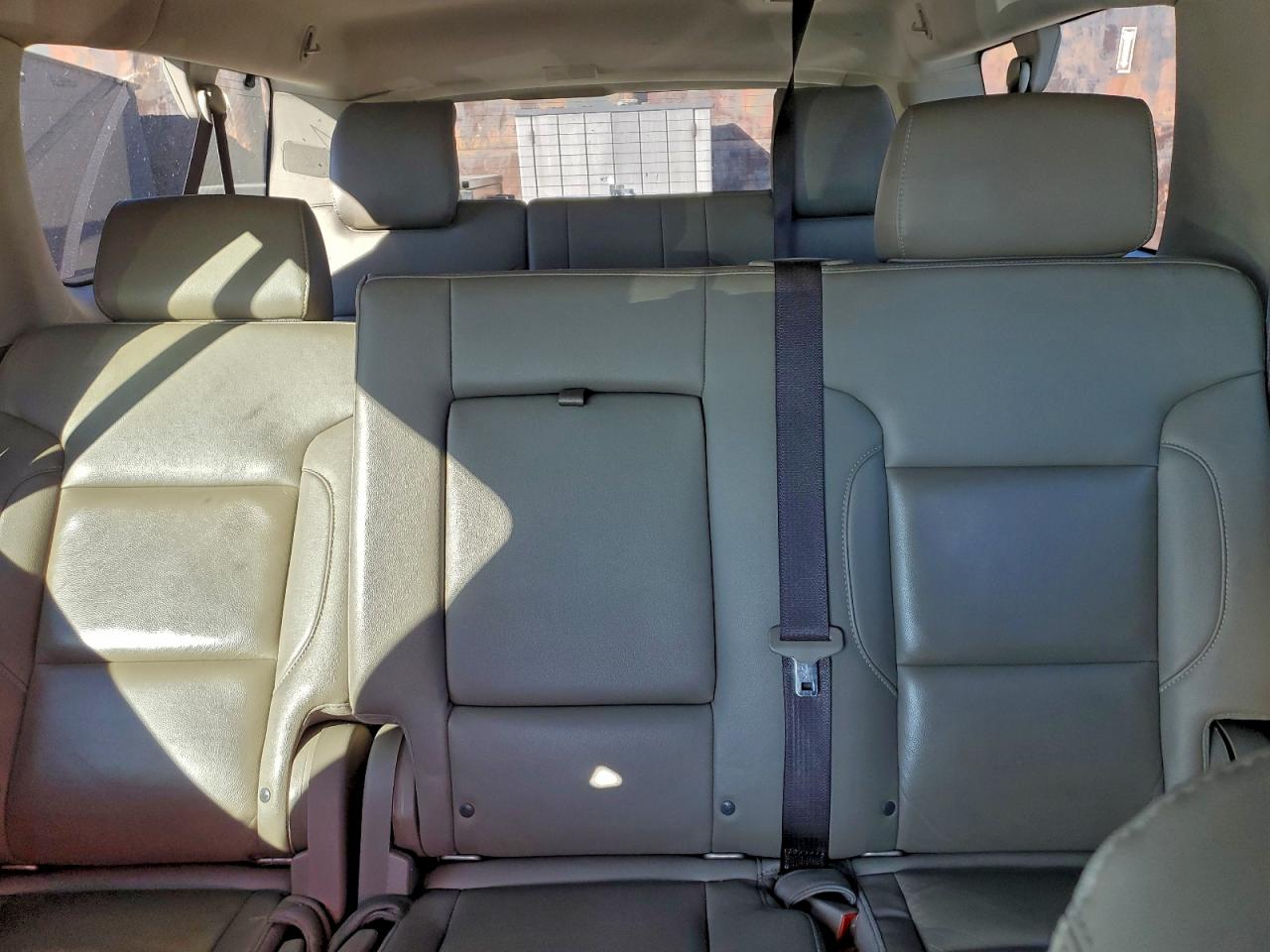 2020 Chevrolet Suburban C1500 Lt VIN: 1GNSCHKC3LR250832 Lot: 94160675