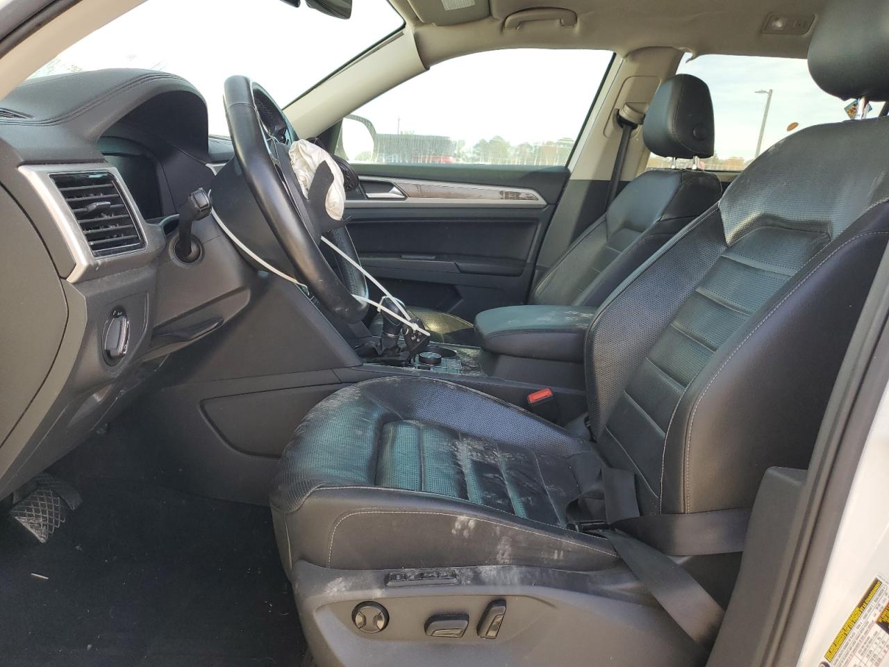 2018 Volkswagen Atlas Sel Premium VIN: 1V2NR2CAXJC556312 Lot: 92509795