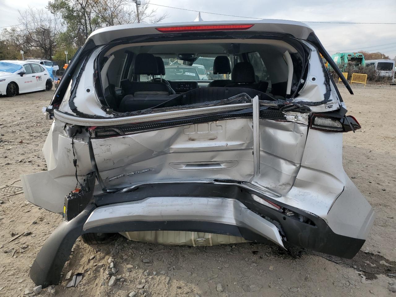 2022 Kia Carnival Lx VIN: KNDNB4H31N6110341 Lot: 92111135