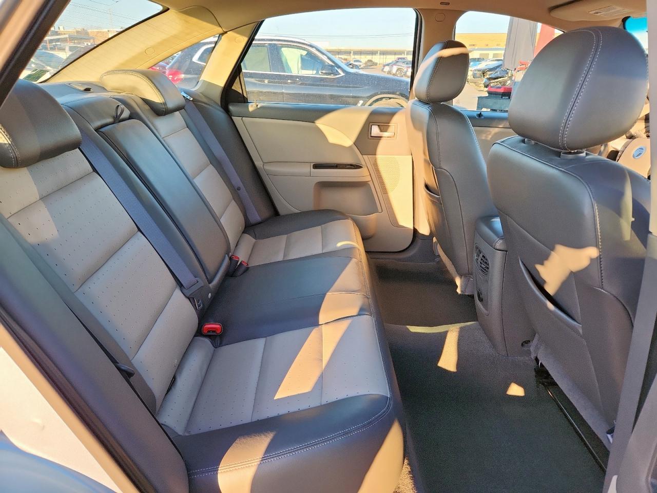 2008 Mercury Sable Luxury VIN: 1MEHM40WX8G627194 Lot: 90346805