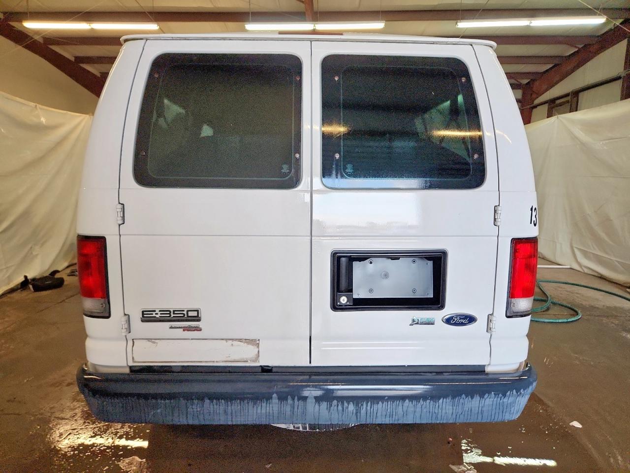 2013 Ford Econoline E350 Super Duty Wagon VIN: 1FBNE3BL6DDB05418 Lot: 92718905