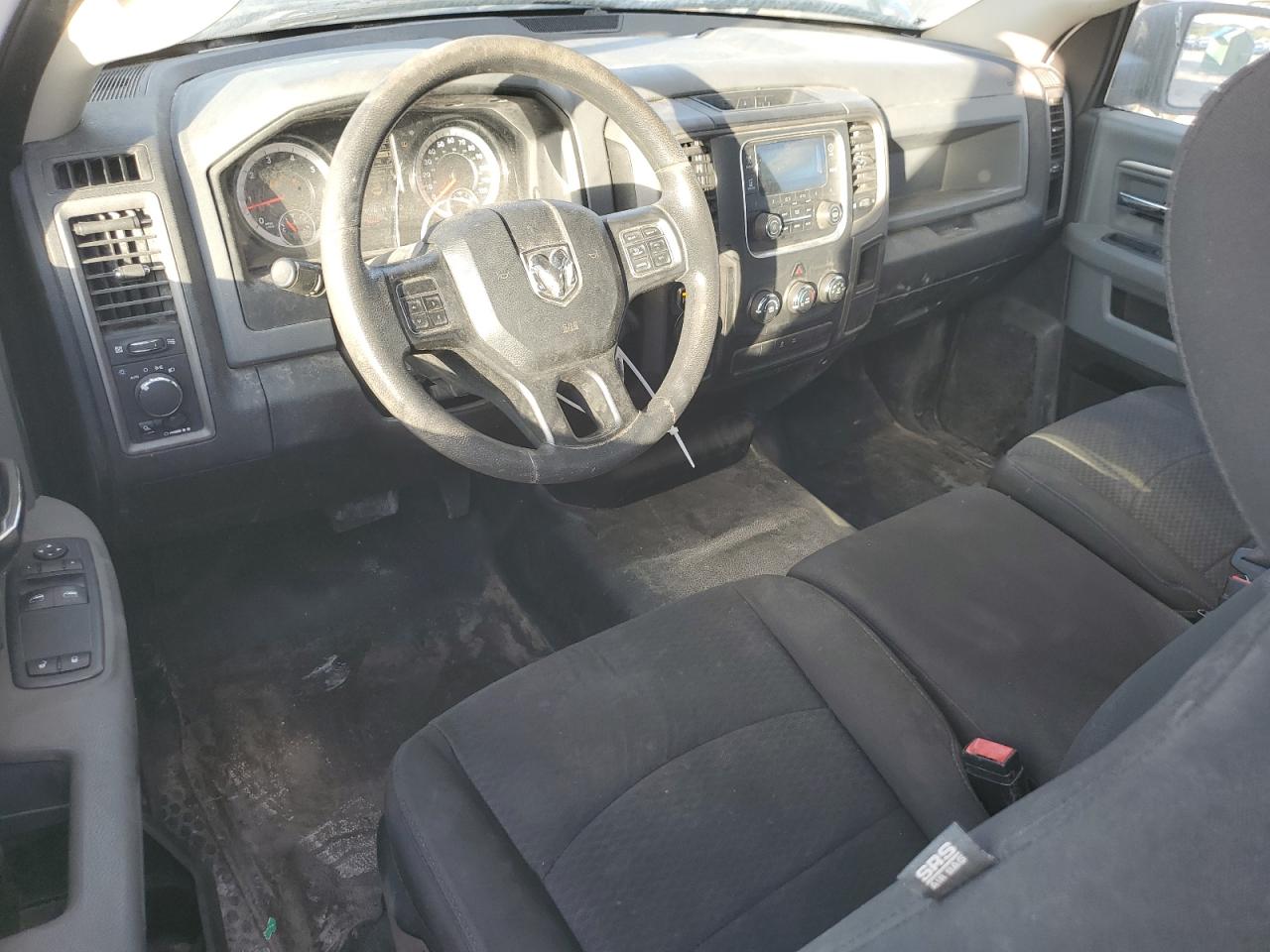 2020 Ram 1500 Classic Tradesman VIN: 3C6JR6DT5LG189849 Lot: 90445245